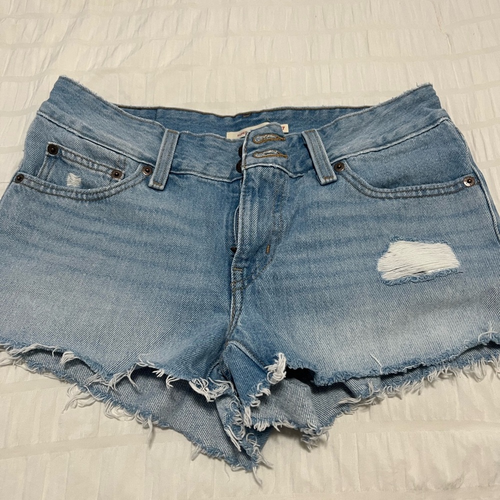 Levi’s Denim Blue Women's Distressed Shorts EUC Worn Once